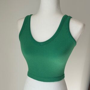 NWOT Mono B Green Ribbed Knit Crop Top